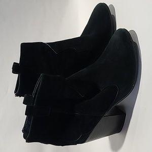 Revolve raye black leather boots size 8.5